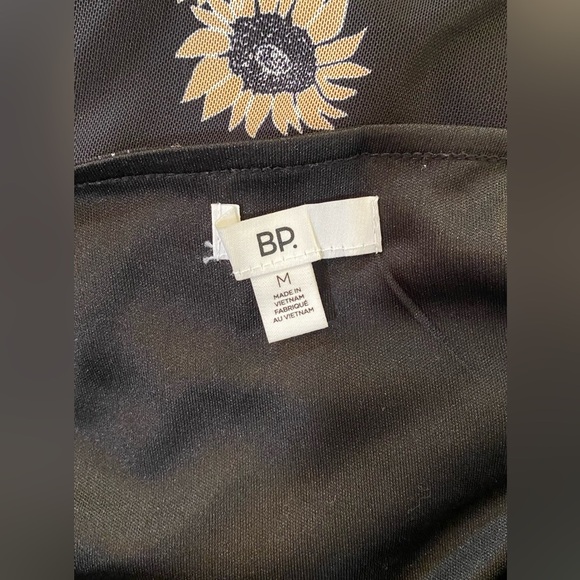 BP Nordstrom Sunflower Dress Size Medium - Picture 4 of 6
